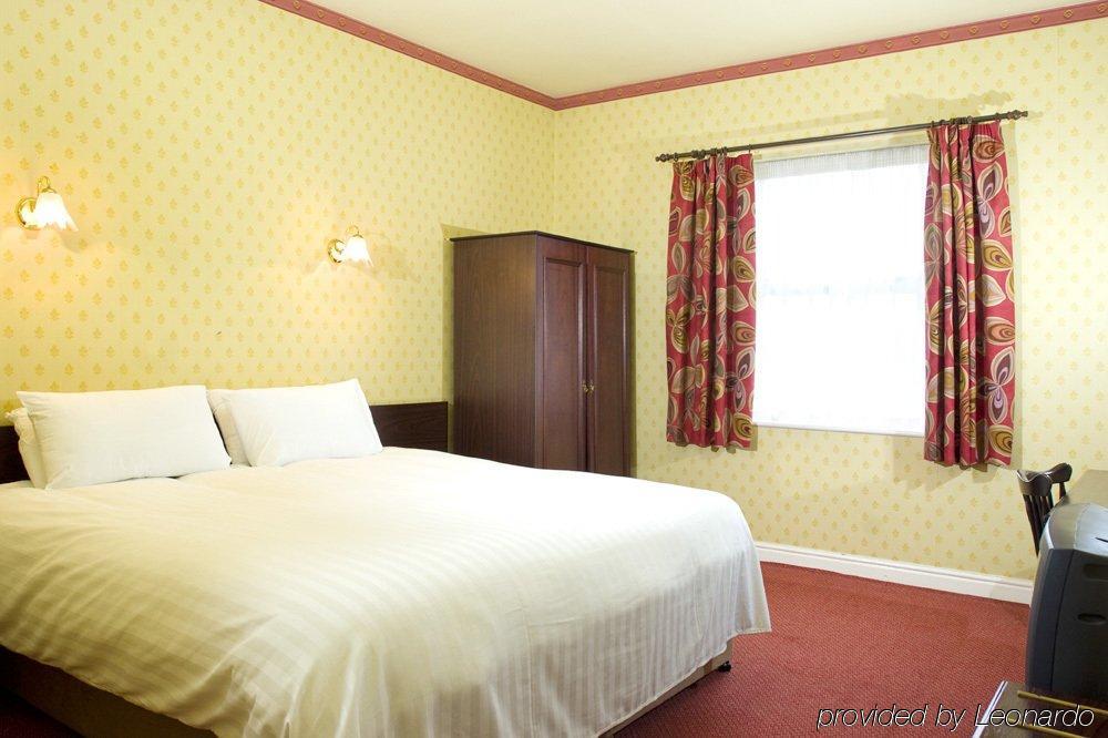 Stafford South Hatherton Hotel เพนคริดจ์ ห้อง รูปภาพ