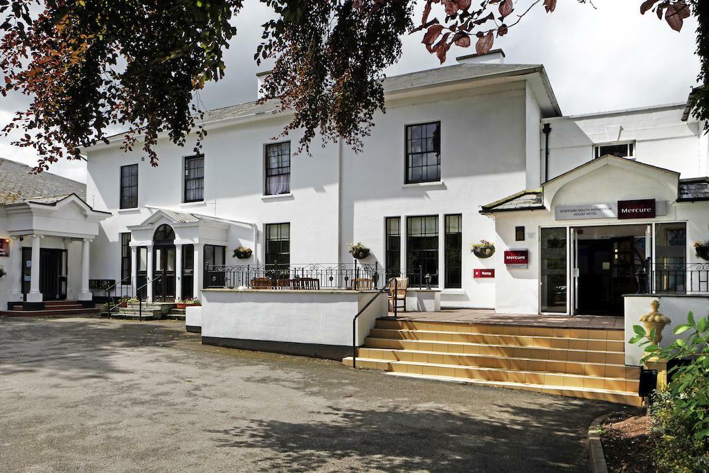 Stafford South Hatherton Hotel เพนคริดจ์ ภายนอก รูปภาพ
